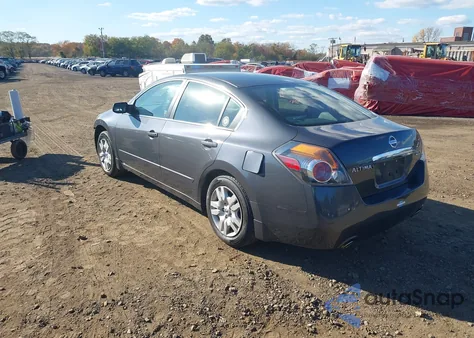2009 Nissan Altima 2.5 S z USA, uszkodzony, nr VIN 1N4AL21E79N472588